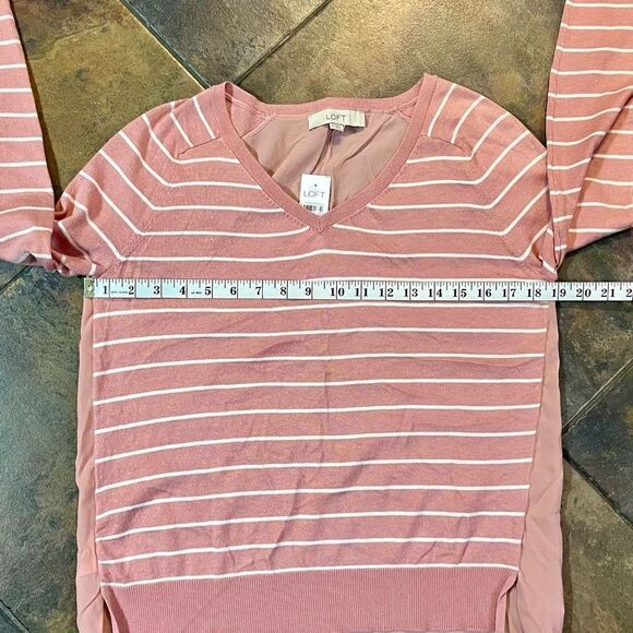 NWT Women’s Pink LOFT Striped Sweater Flow Back Small - Picture 6 of 11